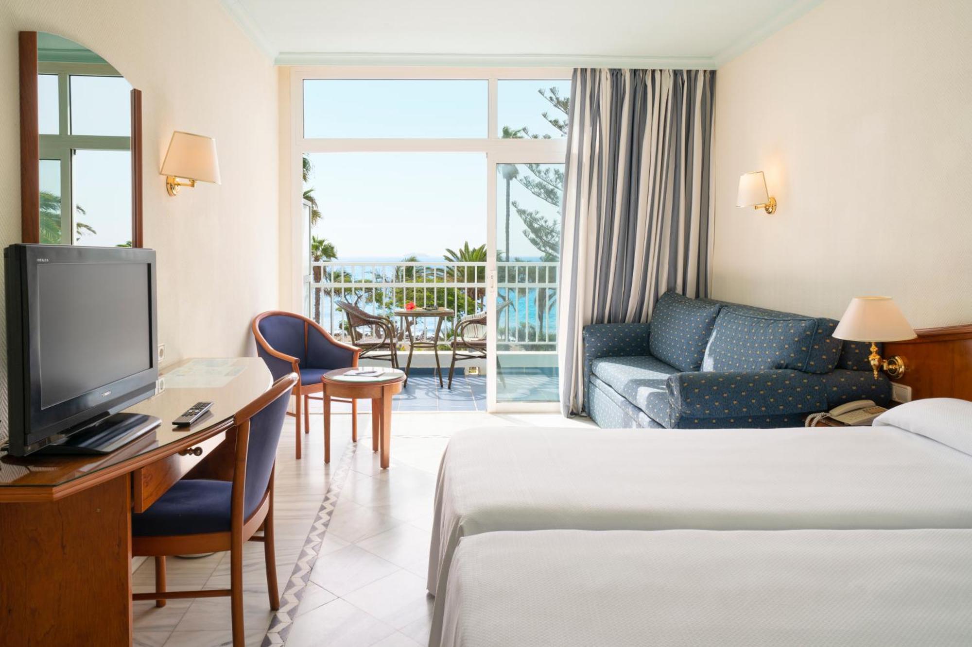 Vik Hotel San Antonio Пуэрто дель Кармен Экстерьер фото
